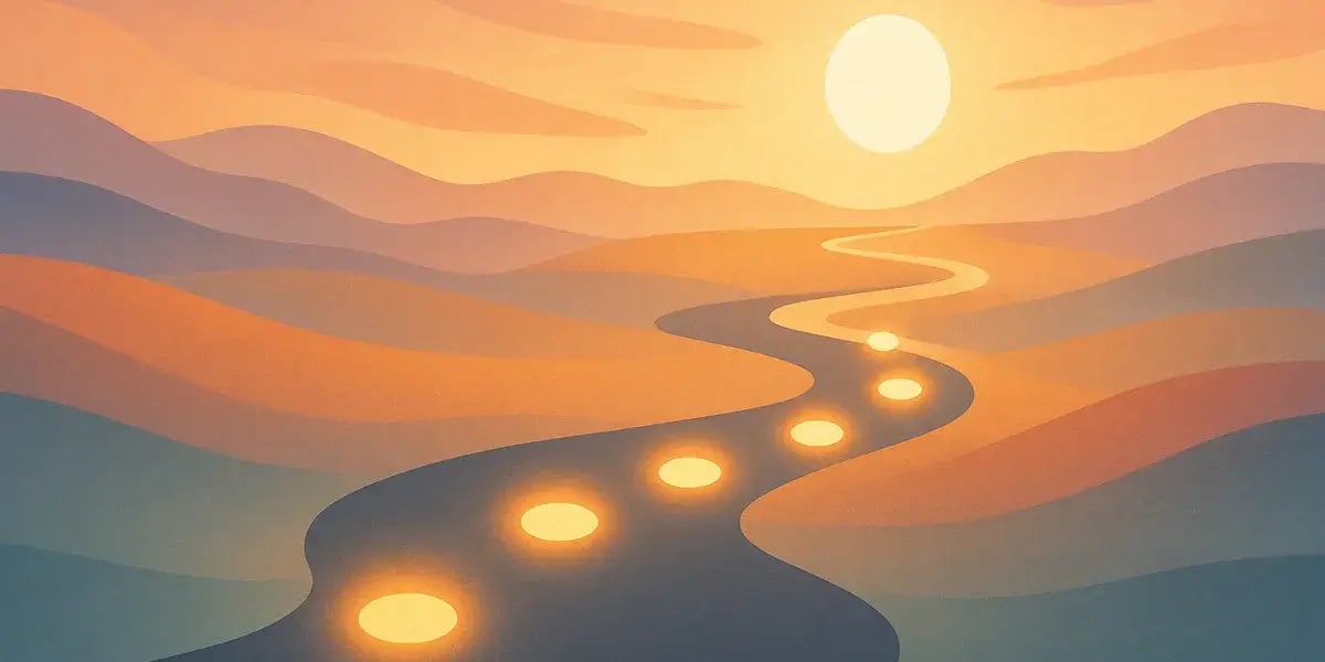 Ein abstrahierter Sonnenuntergang über einer weiten Landschaft. Ein geschwungener Fluss mit leuchtenden Trittsteinen führt Richtung Horizont und symbolisiert einen Weg in die Zukunft.